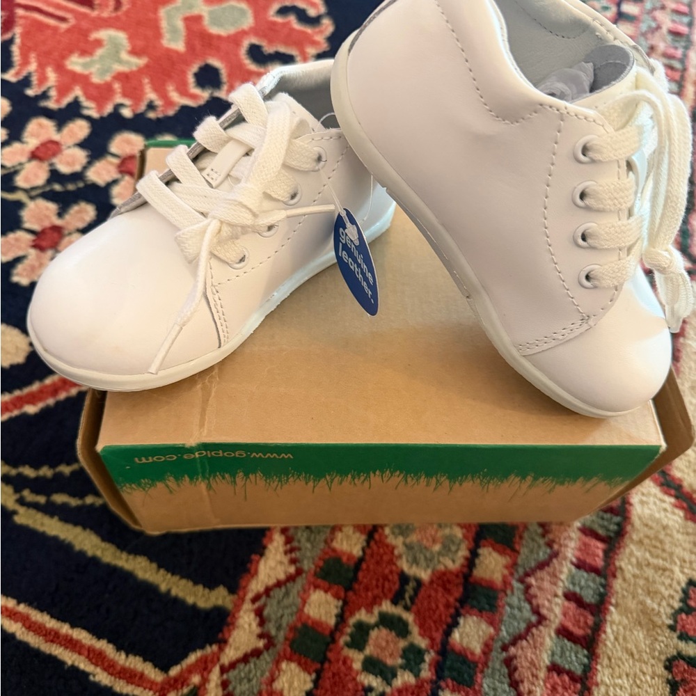 Stride Rite White Dress Shoes for Kids